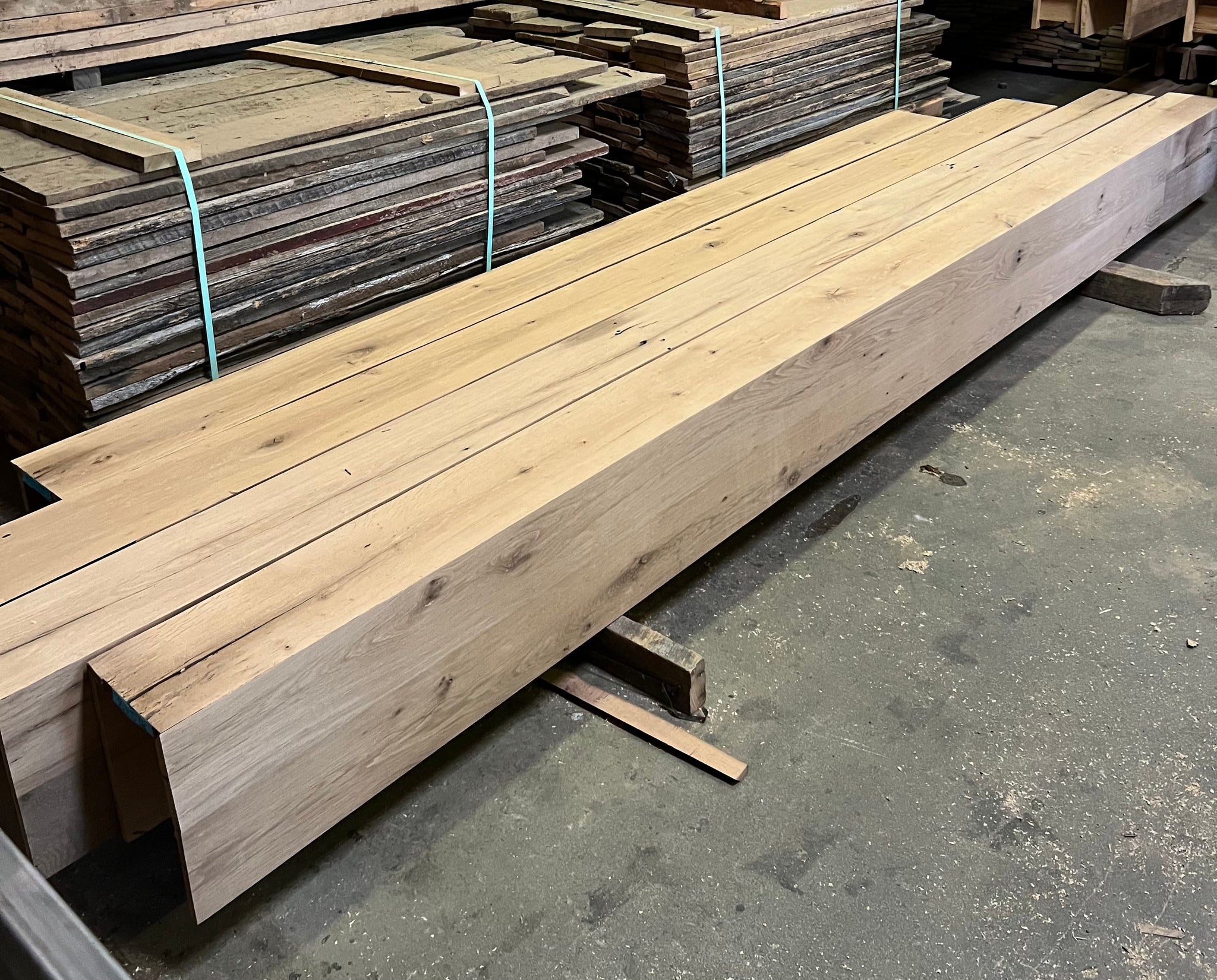 Reclaimed Box Beams | Refined "Old World Oak" – Reclaimed Wood Source